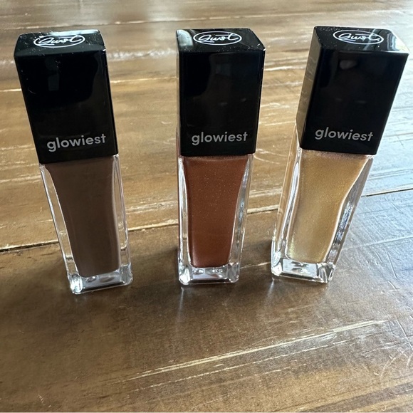 Vanity Case Chanel style Makeup Set The Glowiest Touches Eye and Lip - Picture 14 of 16